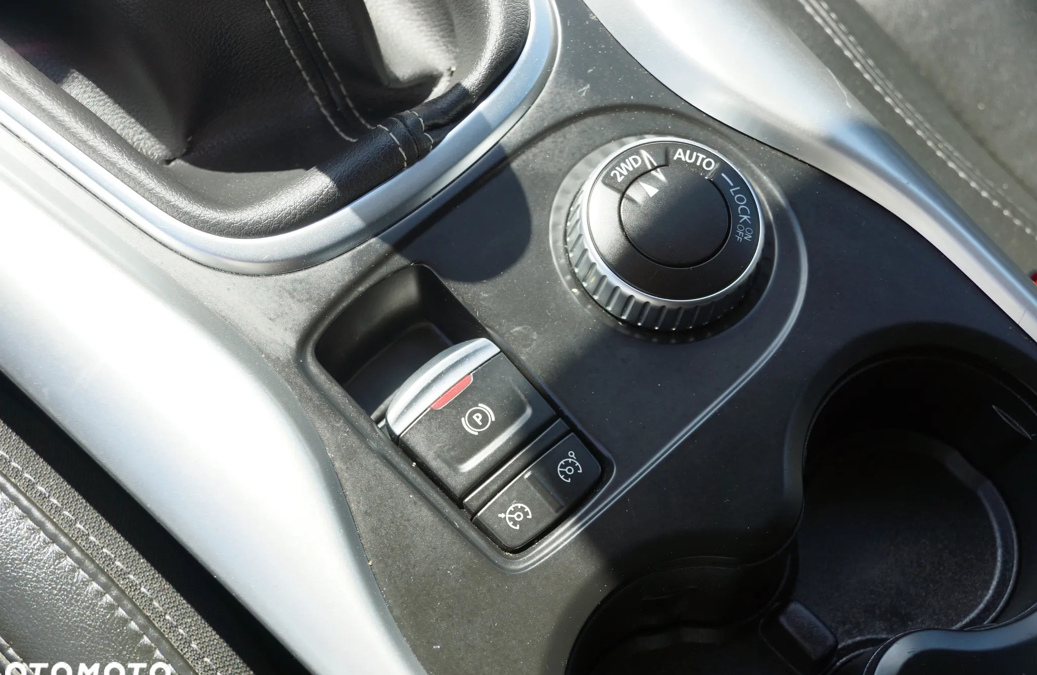 Renault Kadjar cena 56700 przebieg: 189787, rok produkcji 2015 z Ciechanowiec małe 407